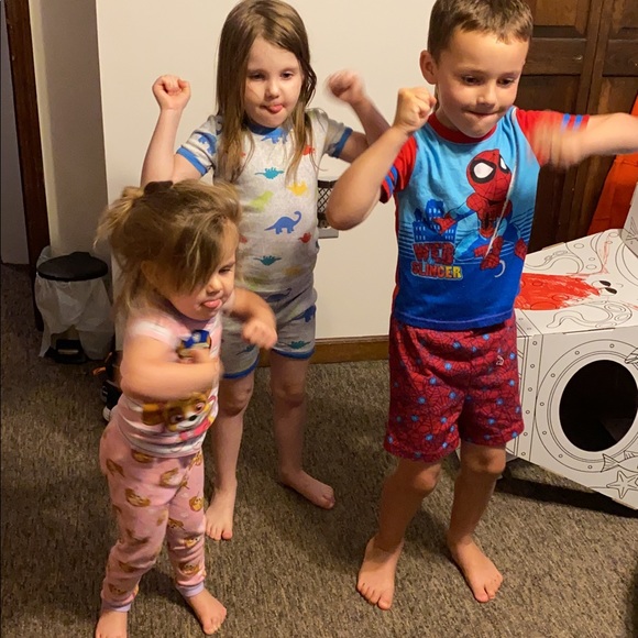 Meet your Posher, Britney - Picture 14 of 16